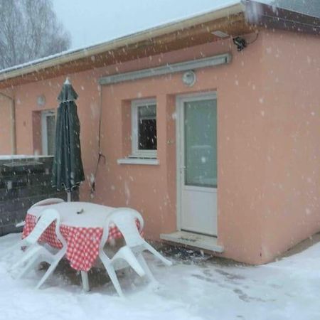Le Coin Tranquille Au Pied Du Puy De Dome Διαμέρισμα Pontgibaud Εξωτερικό φωτογραφία